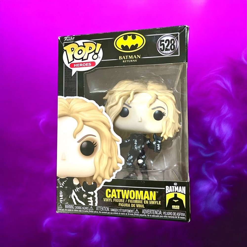 Funko Pop! Catwoman Heroes from Batman Returns #528